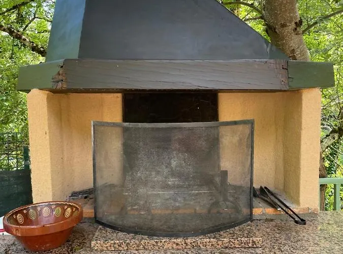 Les Du Moulin D Olt * לה קאנורג